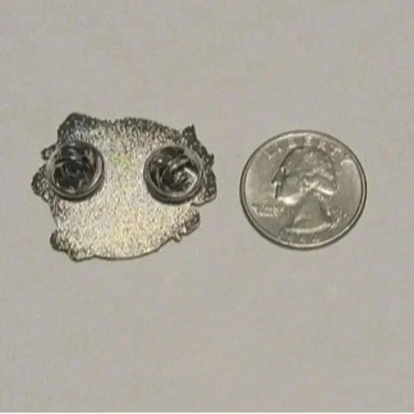 Pokemon Dratini, Dragonair, Dragonite Evolution Enamel Pin - Picture 5 of 5